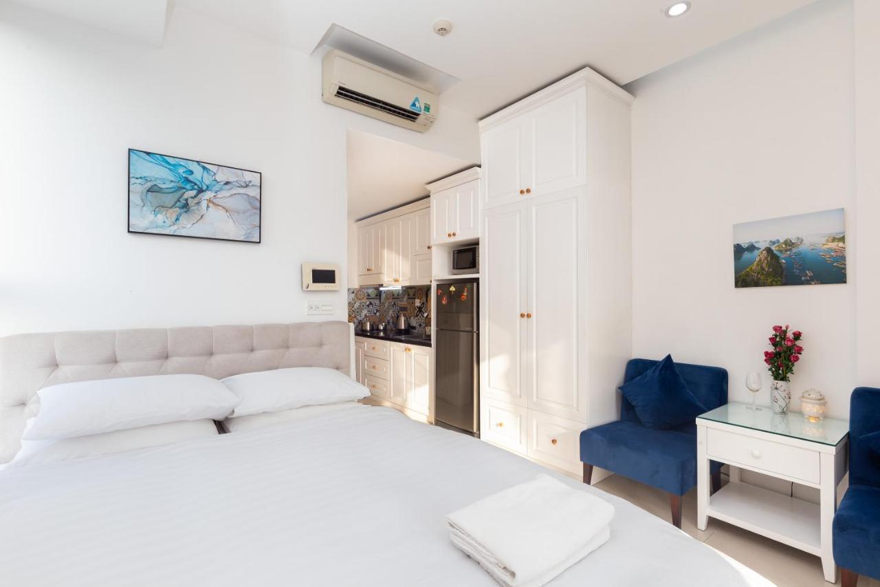 Serene Premier Apartment - River Gate ホーチミン市 エクステリア 写真